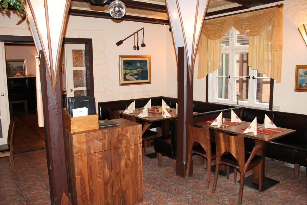 ורניגרוד La Rustica Altstadthotel מראה חיצוני תמונה